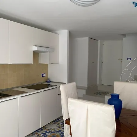 בית נופש Casa Fornillo *